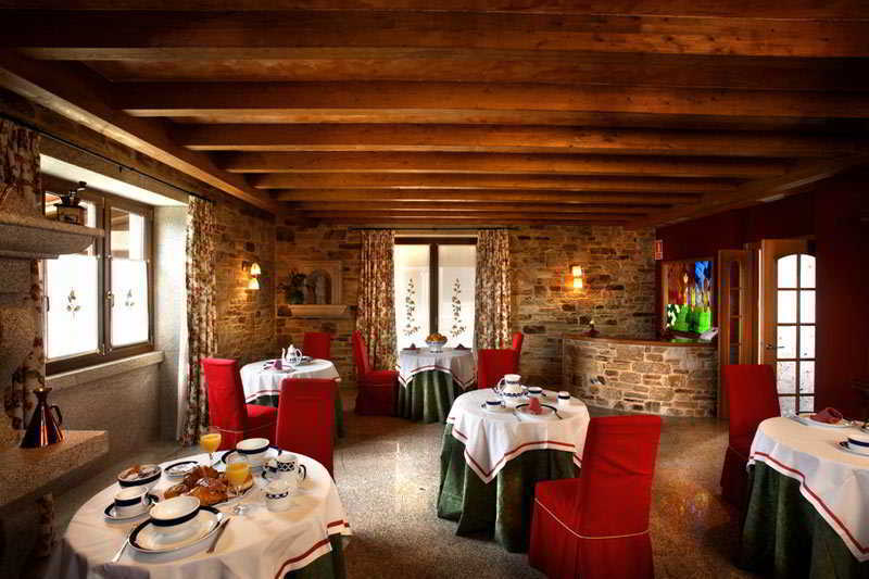 Complejo Aldeola Bed & Breakfast Malpica Bagian luar foto