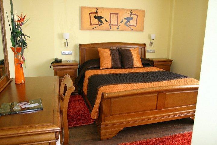 Complejo Aldeola Bed & Breakfast Malpica Bagian luar foto
